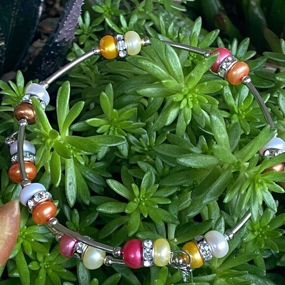 Vantel Pearl Co.  Desert Sunset Bracelet. $16 ea or bundle 3 for $25 - Picture 6 of 10